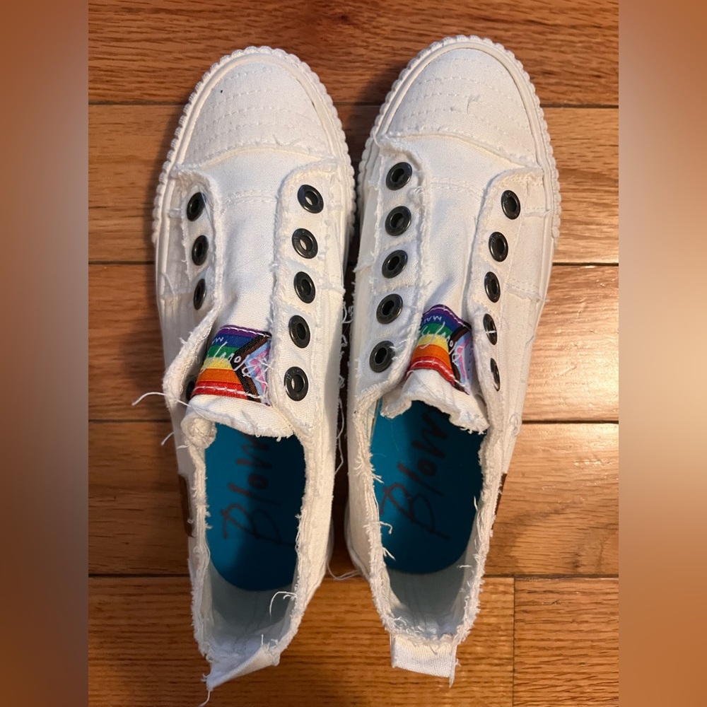 Blowfish Malibu White Slip On Sneakers - LGBTQ+ Pride Rainbow Design on Logos